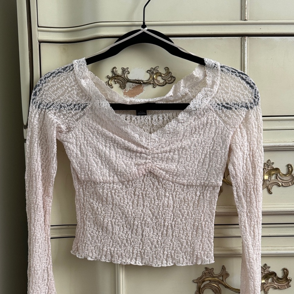 Silence + Noise Textured Cream Long Sleeve Blouse